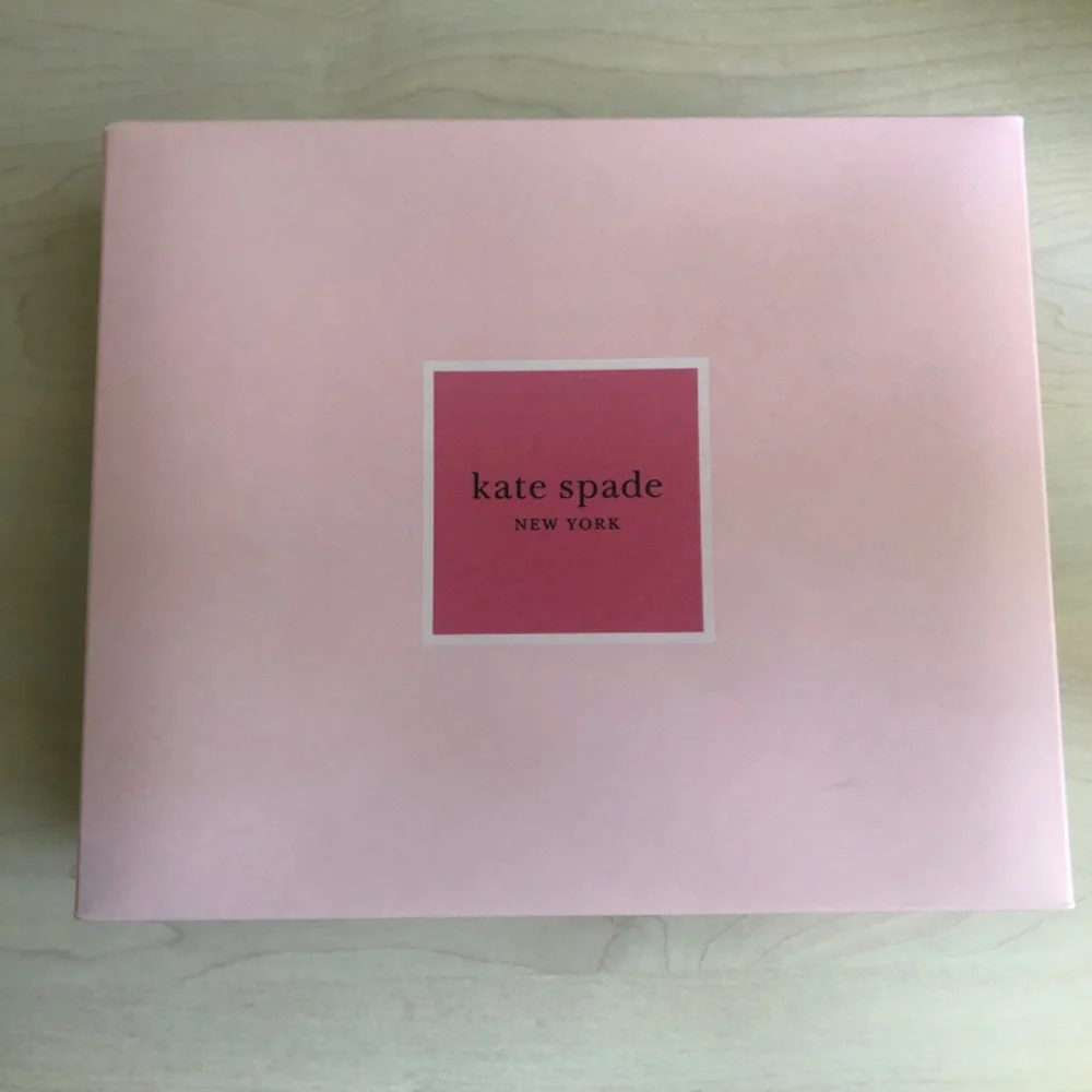 New Kate Spade Lilac Shimmer Crossbody Bag w/ Heart Closure & Kate Spade Clutch - Picture 6 of 11